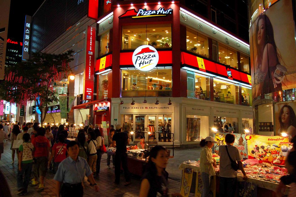 Pizza Hut,e world, fast food restaurants,top 10 fast food restaurants in the world 2013, Top fast food restaurants