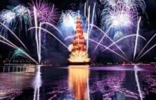 the-largest-floating-christmas-tree