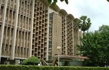 computer science, mechanical engineering, electrical & electronic engineering, material sciences and statistics. (List of Top 10 Universities in India 2017)  1.Indian Institute of Science (IISc Bangalore)    When we talk about the best university in India, then it is none other than IISc Bangalore. BRICS placed it at number five in its prestigious ranking. In Asian ranking, it comes at thirty forth also including in QS ranking. The great research works of IISc Bangalore in engineering and technology keeps it consistently at the top. IISc Bangalore is situated amid the hub of research institutes just north of Bangalore city, the Indian Institute of Science offers a great academic network as well as forty departments across the four hundred acres.  Above was the List of Top 10 Universities in India 2017