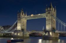 2- Tower_Bridge_London_Feb_2006