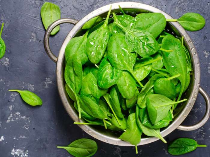 spinach full of iron is good for heart health