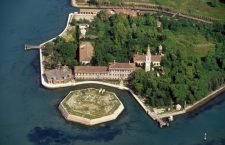 poveglia-islanad-forbidden-places-to-visit-in-the-world