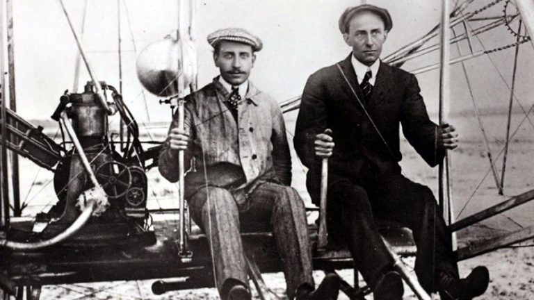 The Wright brothers and the early history of aviation | first flight